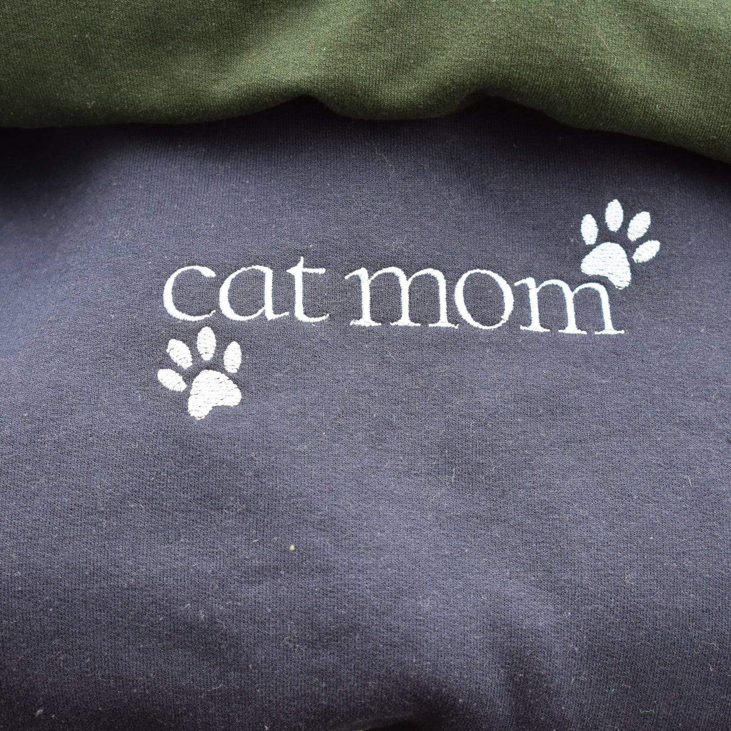 Embroidered Sweatshirt Dog and Cat Mom Sweater Gift Comfy Women's and Men's Pullover Present Unisex Hoodie Animal Lovers Custom Crewneck