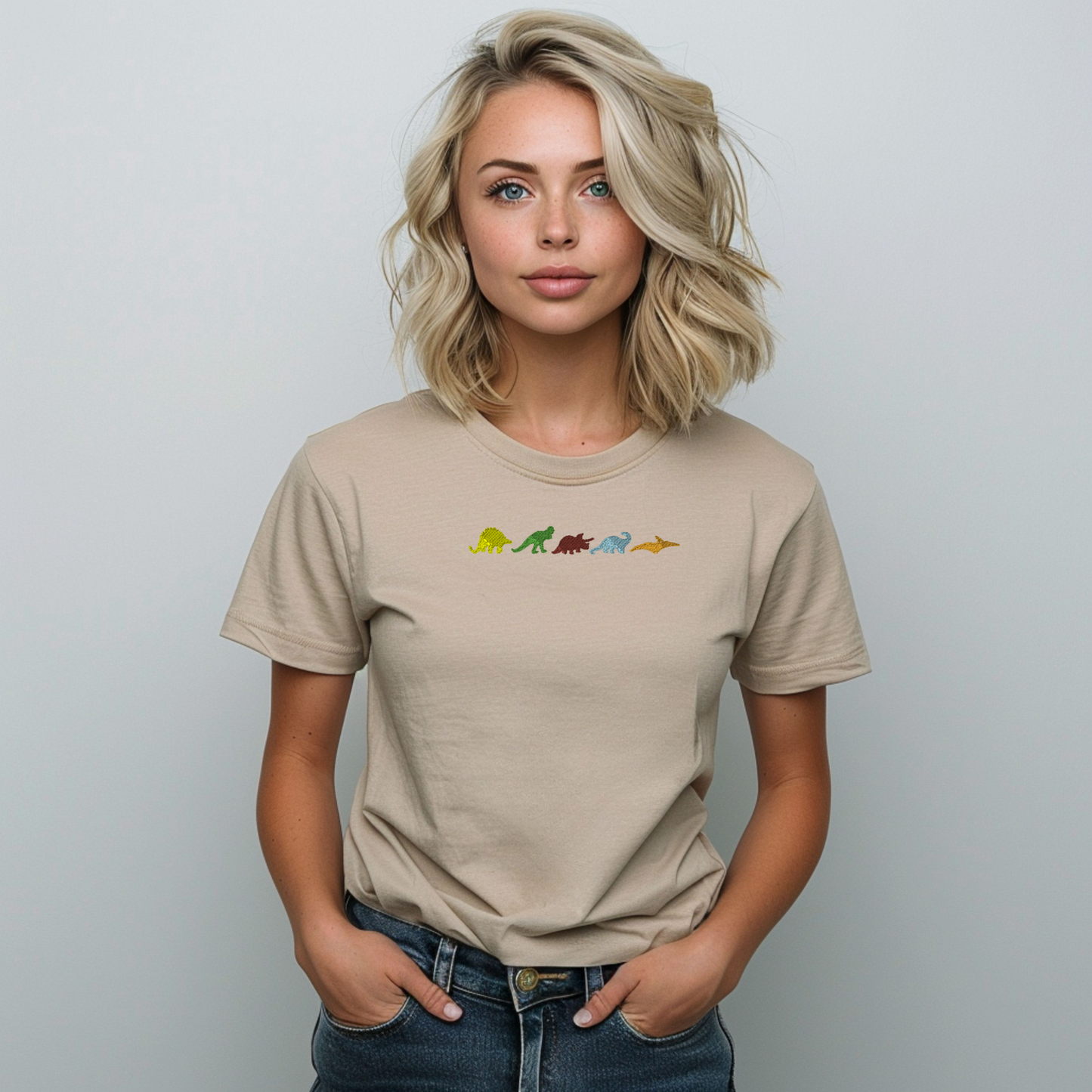 Embroidered Dinosaur T-shirt Women's and Men's Tee Shirt Gift Unisex Comfy Pullover Shirt Teen Present Embroidered Custom Crewneck T-shirt