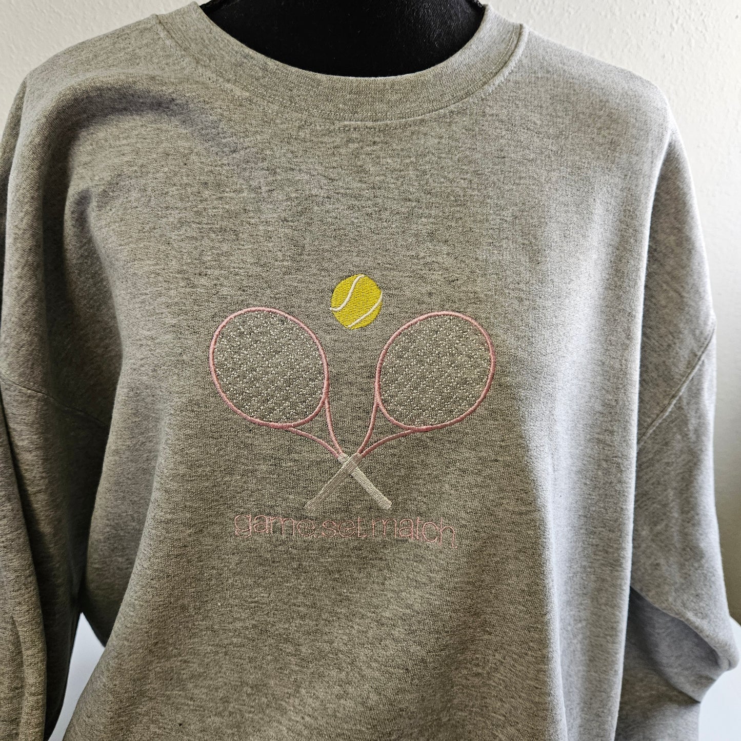 Embroidered Tennis Rackets Sweatshirt Sweater Gift for Women and Men Cute Comfy Pullover Present Unisex Hoodie Embroidered Custom Crewneck