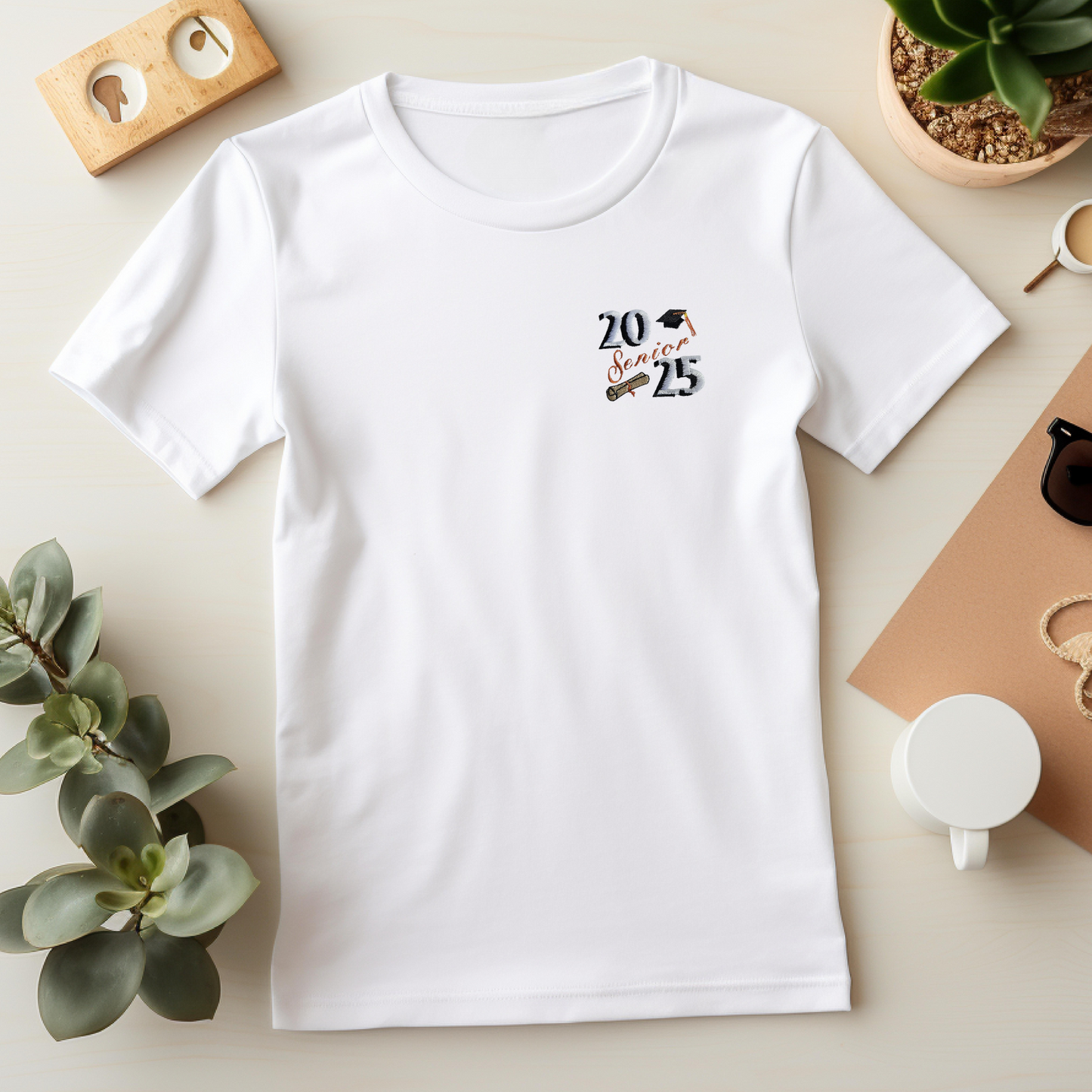 Personalized Embroidered Senior T-shirt Graduation Tee Shirt Gift Unisex Comfy Pullover Shirt Teen Present Custom Crewneck T-shirt
