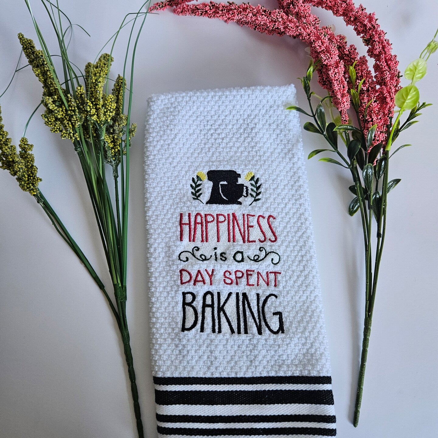 Embroidered Kitchen Towel Happiness Baking Thank You Gift Home Decor Cloth Custom Embroidered Tea Towel Housewarming Present Wedding Gift