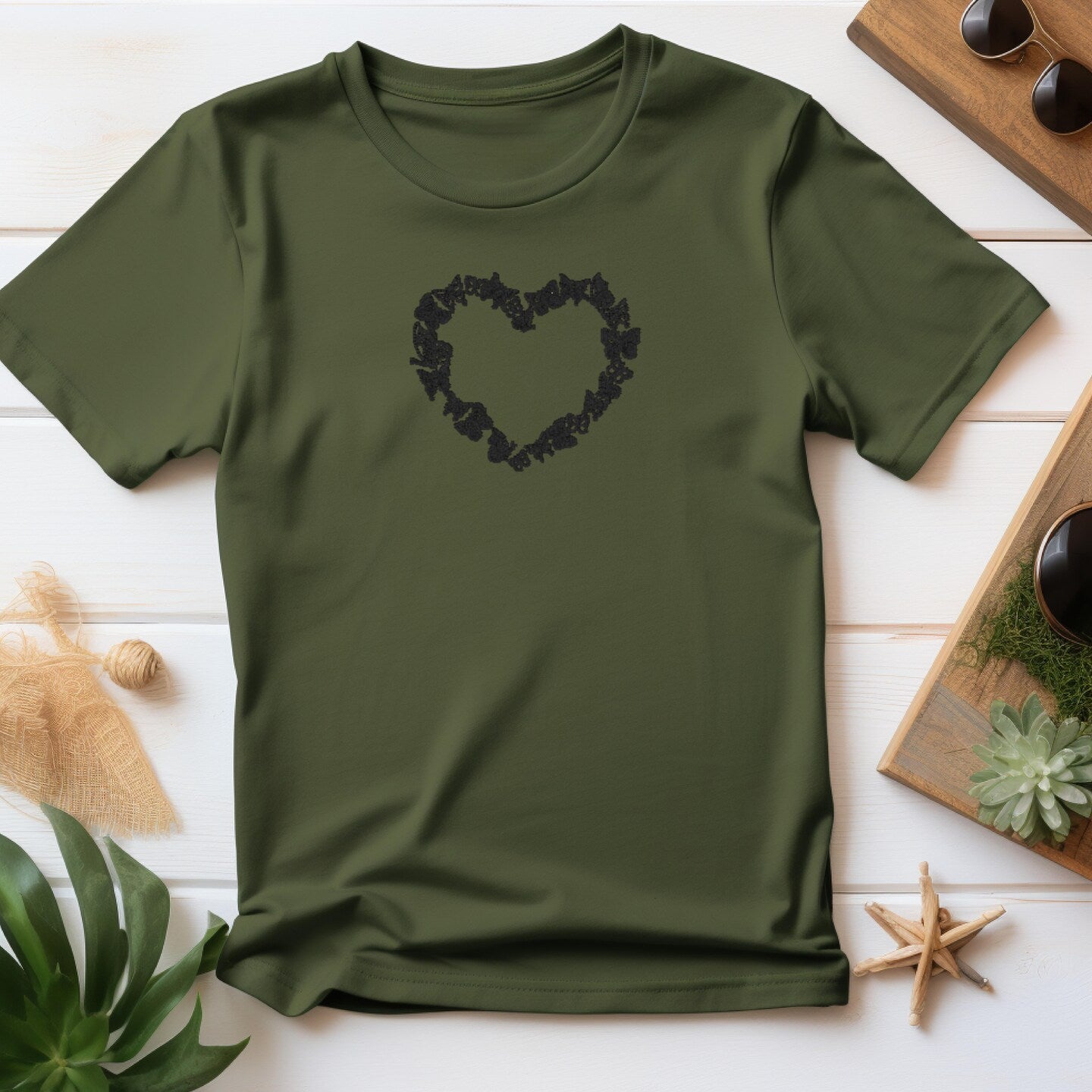 Embroidered Butterfly Heart T-shirt Womens Tee Shirt Gift Unisex Comfy Pullover Shirt Teen Present Embroidered Custom Crewneck T-shirt