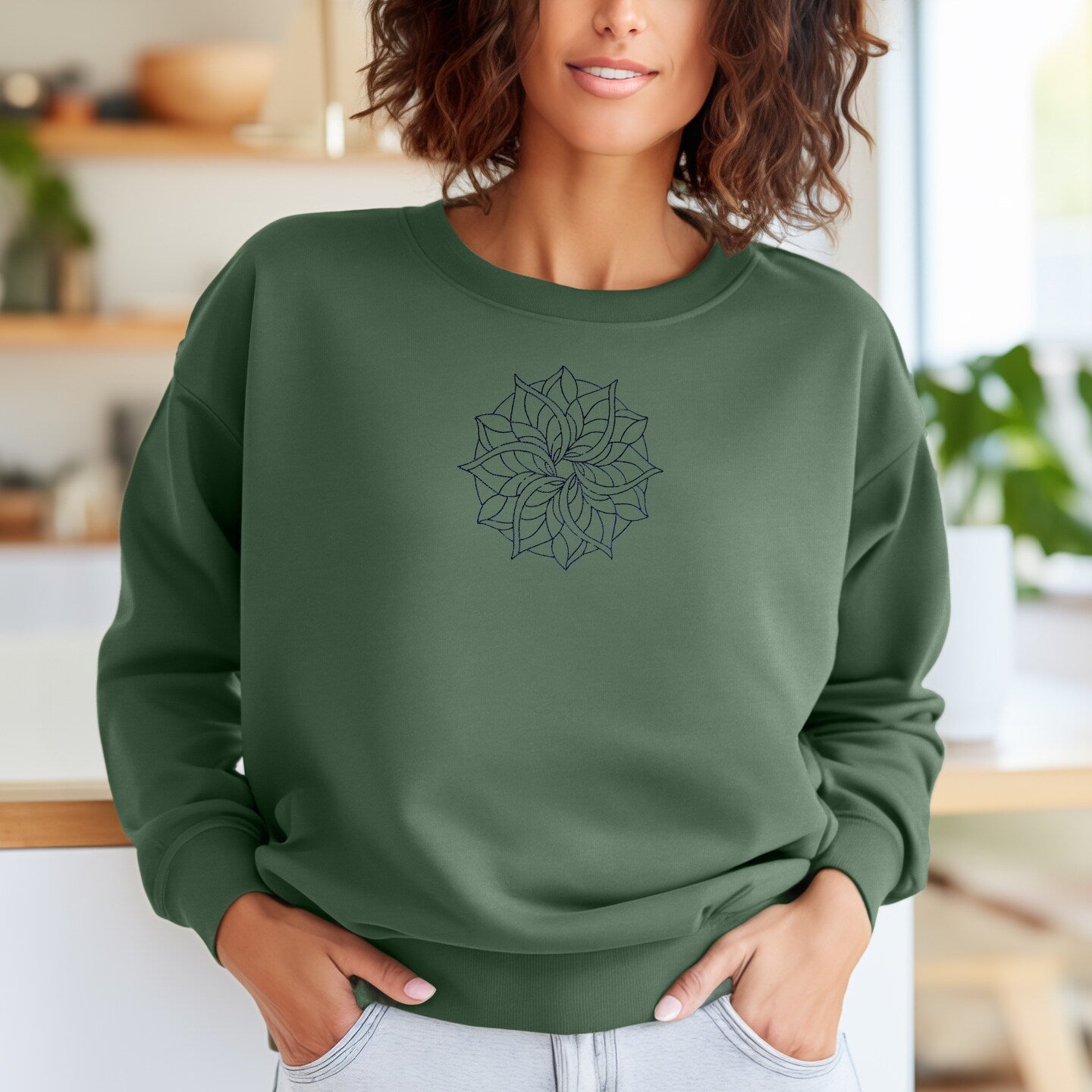 Embroidered Sweatshirt Fun Womens Sweater Gift Comfy Pullover Unisex Hoodie Embroidered Custom Crewneck Sweatshirt for Mom