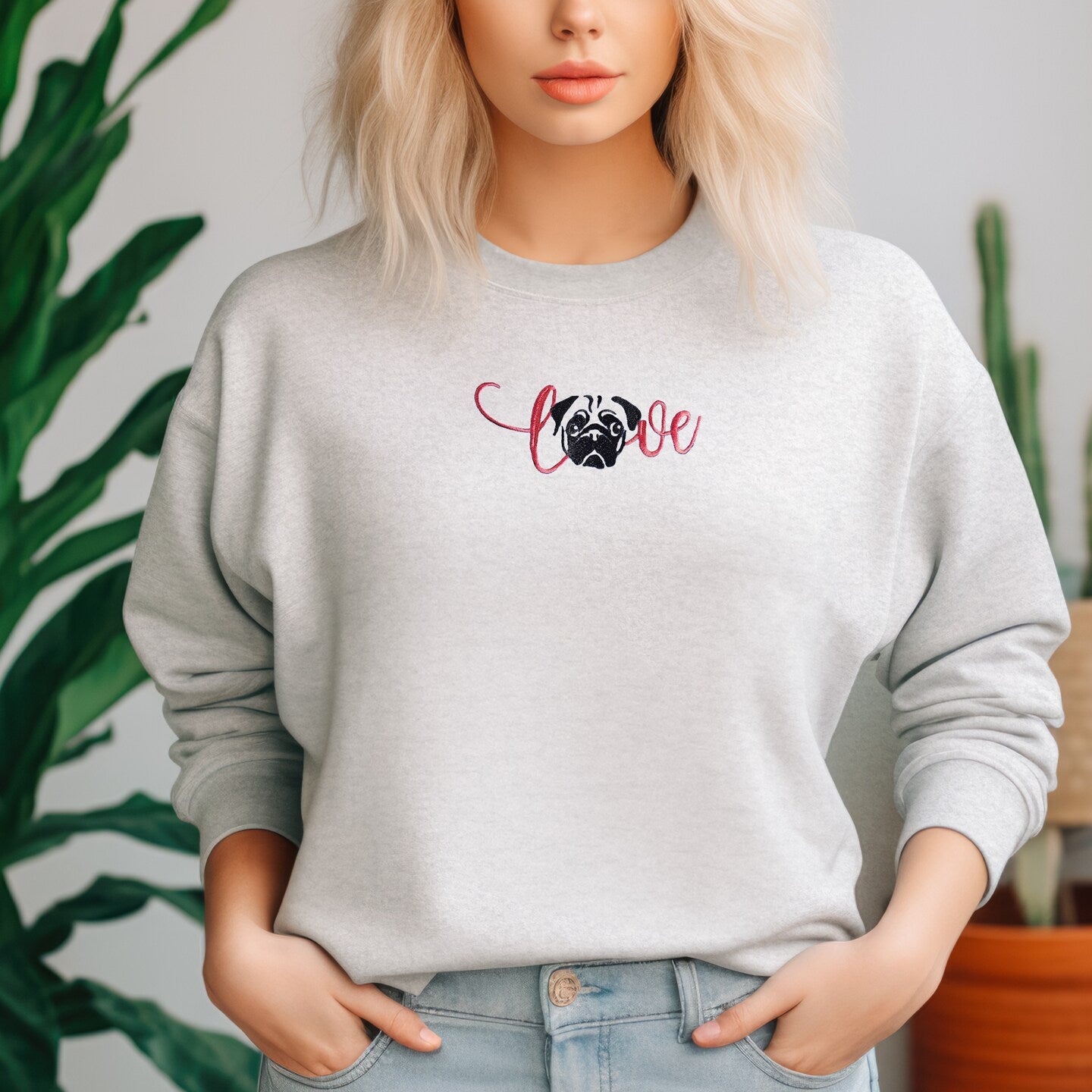 Embroidered Sweatshirt Love Pug Womens Sweater Gift Comfy Pullover Unisex Hoodie Embroidered Custom Crewneck Sweatshirt for Mom