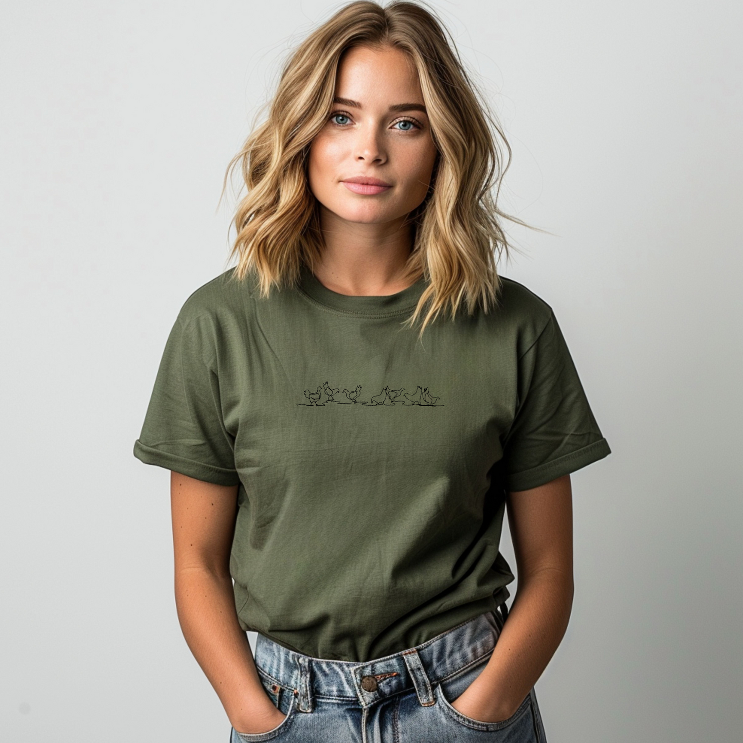 Embroidered T-shirt Chickens Womens Tee Shirt Gift Unisex Comfy Pullover Shirt Teen Present Embroidered Custom Crewneck T-shirt